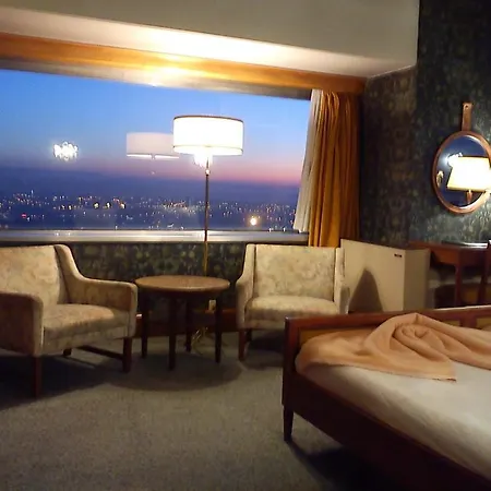 Miradouro 2*